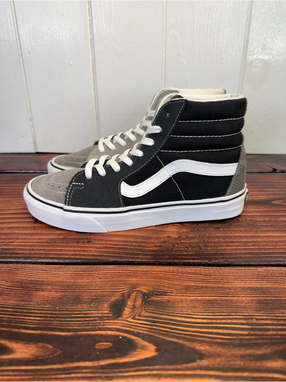 Vans Sk8-Hi Mix & Match Black White Sneakers Women’s 8.0 / Men’s 6.5